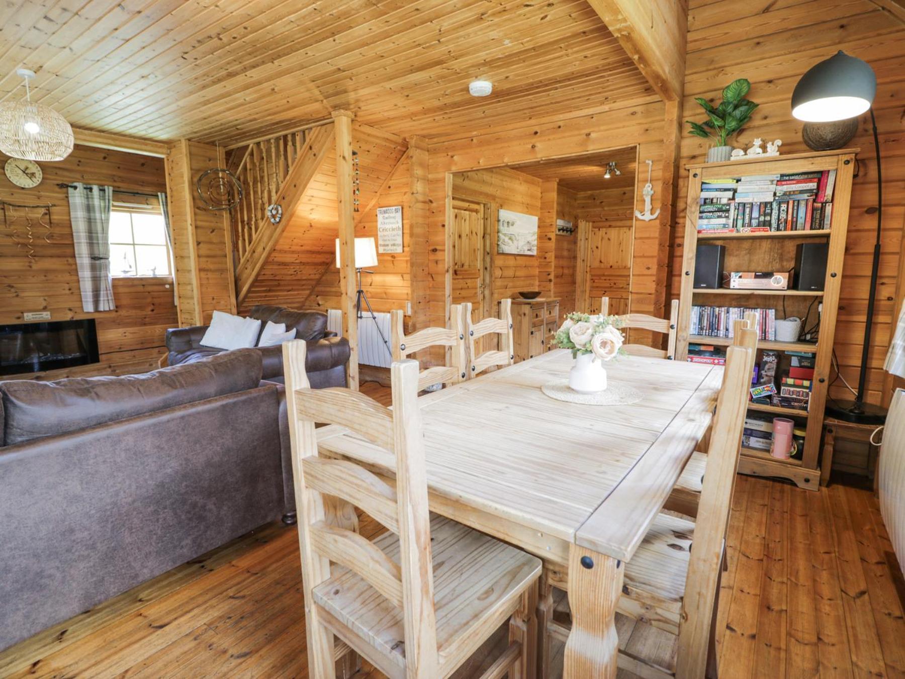 Sun View Lodge Llanbedr  Esterno foto